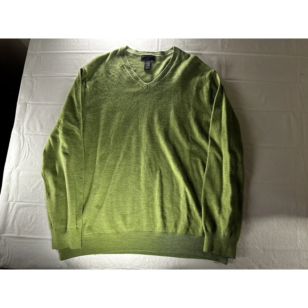 VTG Banana Republic Sweater Mens XXL Olive Green 100% Merino Wool V-Neck Classic